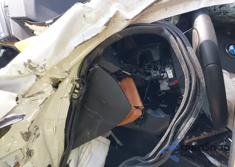 2022 BMW 330I из США, поврежденный, VIN WBA5R1C06NFL77219